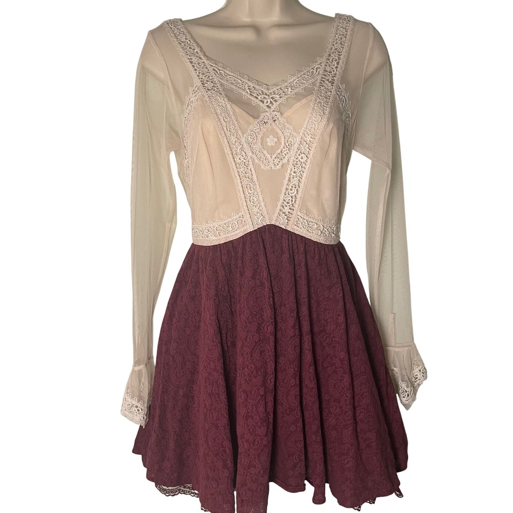 Free People Victorian Mini Dress Size 2 Lace Romantic‎ Renaissance Whimsigoth